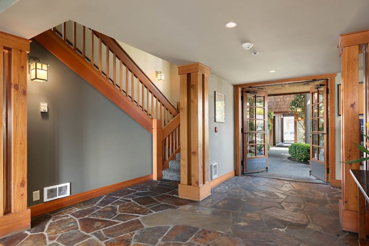 Photo of La Conner Channel Lodge