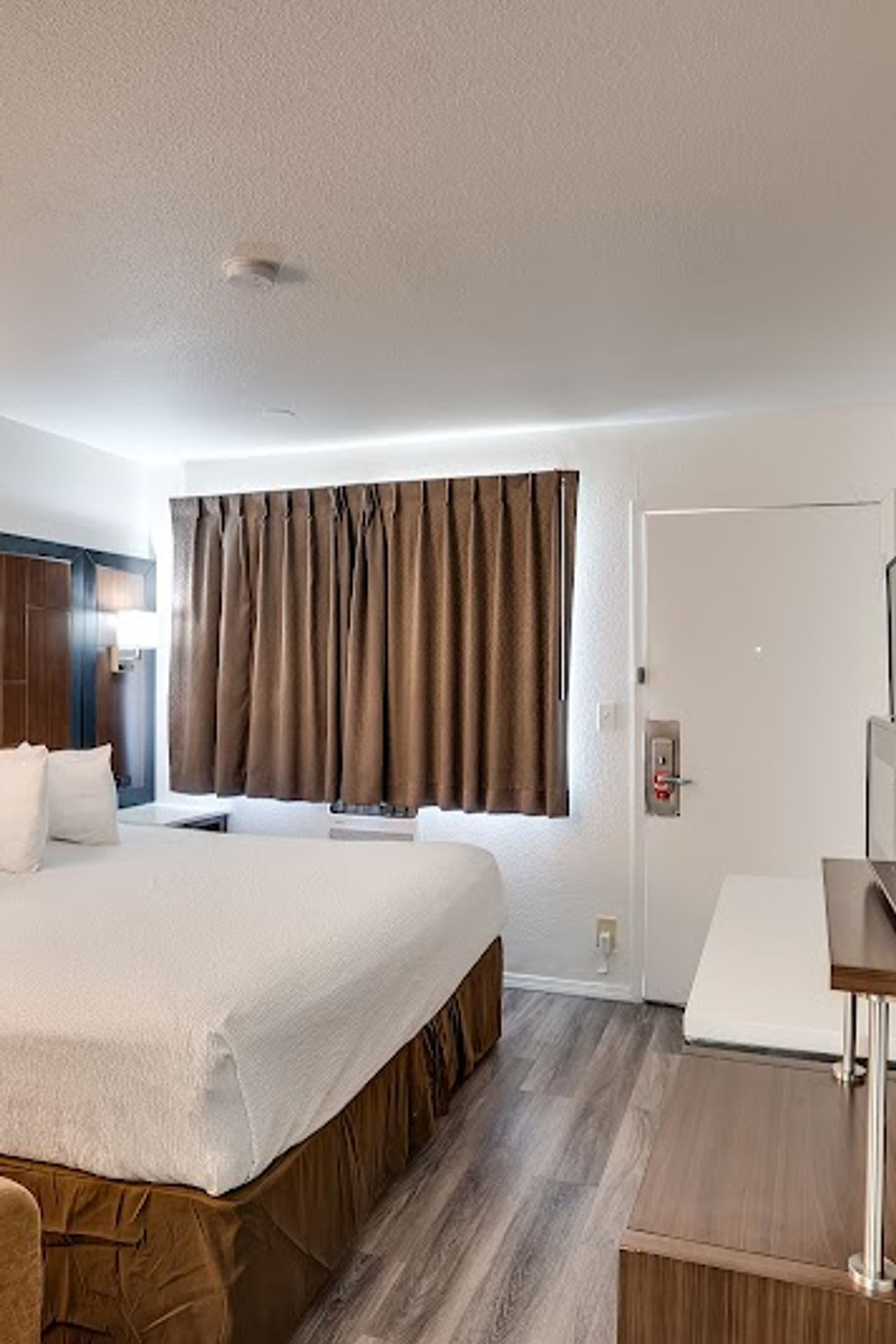 Photo of Econo Lodge Stockton near I-5 Fairgrounds