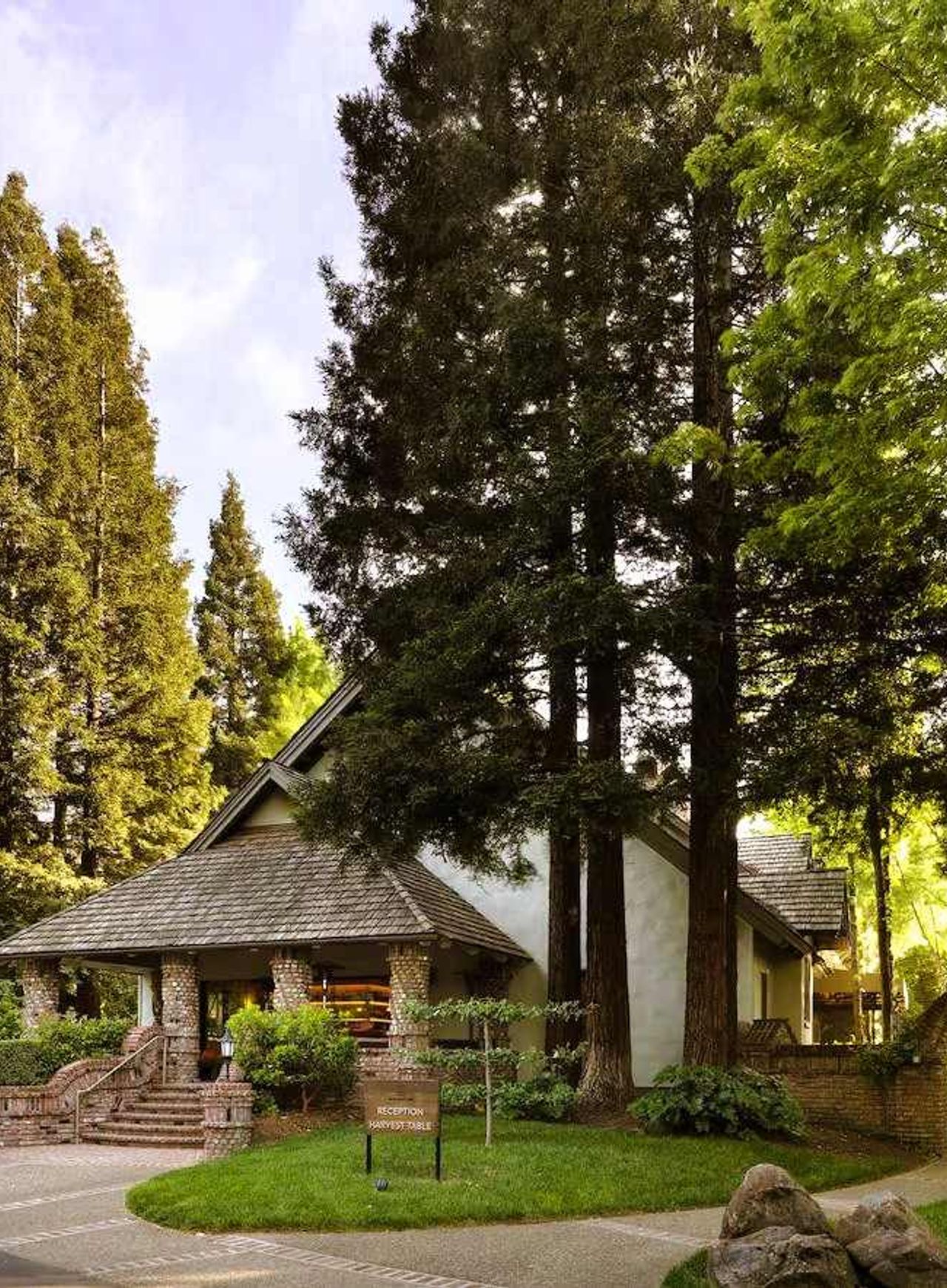 Harvest Inn