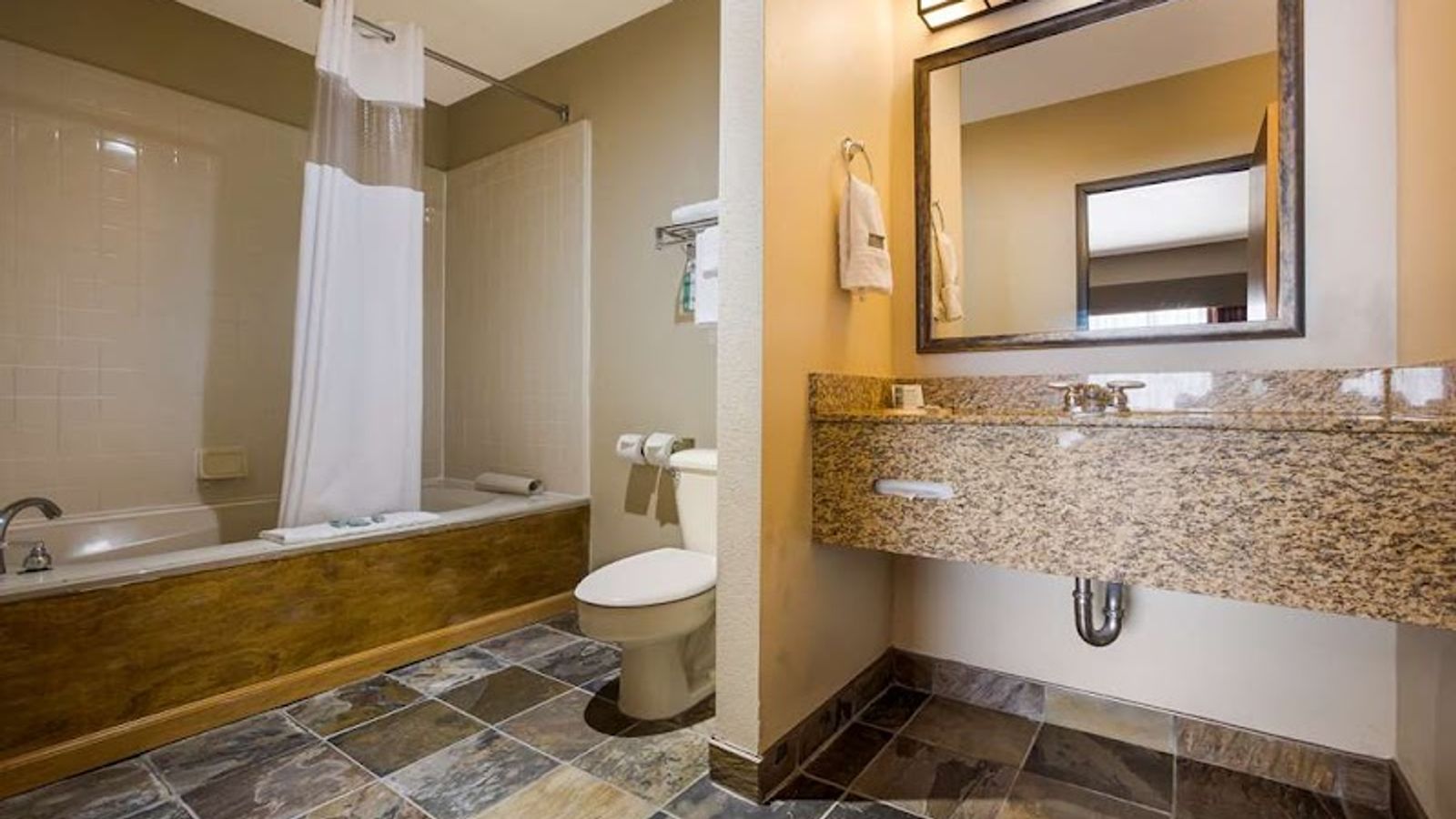 Photo of Best Western Northwest Lodge