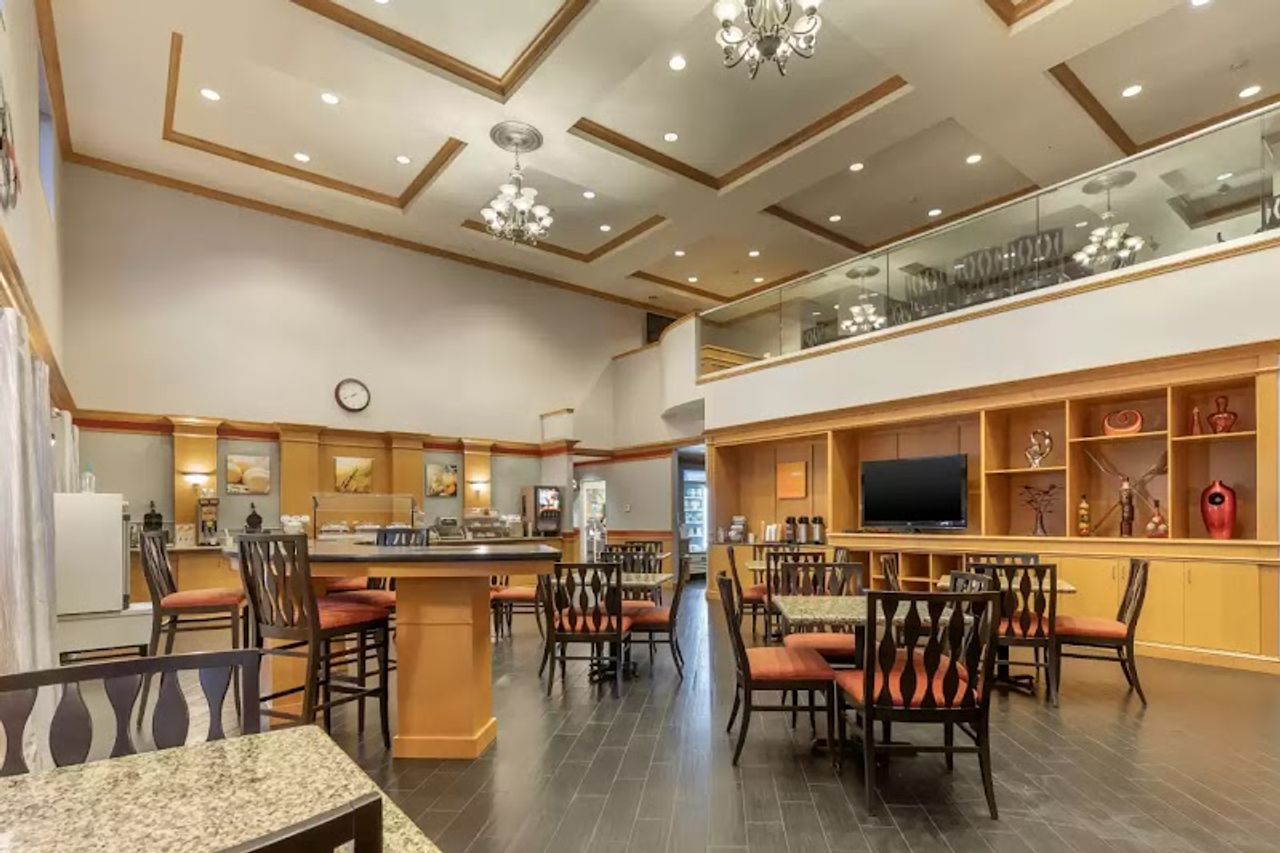 Photo of Comfort Suites Boise West Meridian