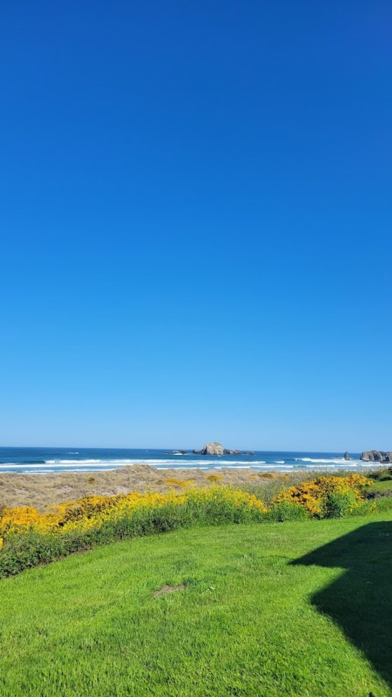 Photo of Windermere on the Beach