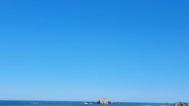 Photo of Windermere on the Beach