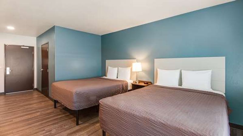 Photo of WoodSpring Suites Bakersfield Airport