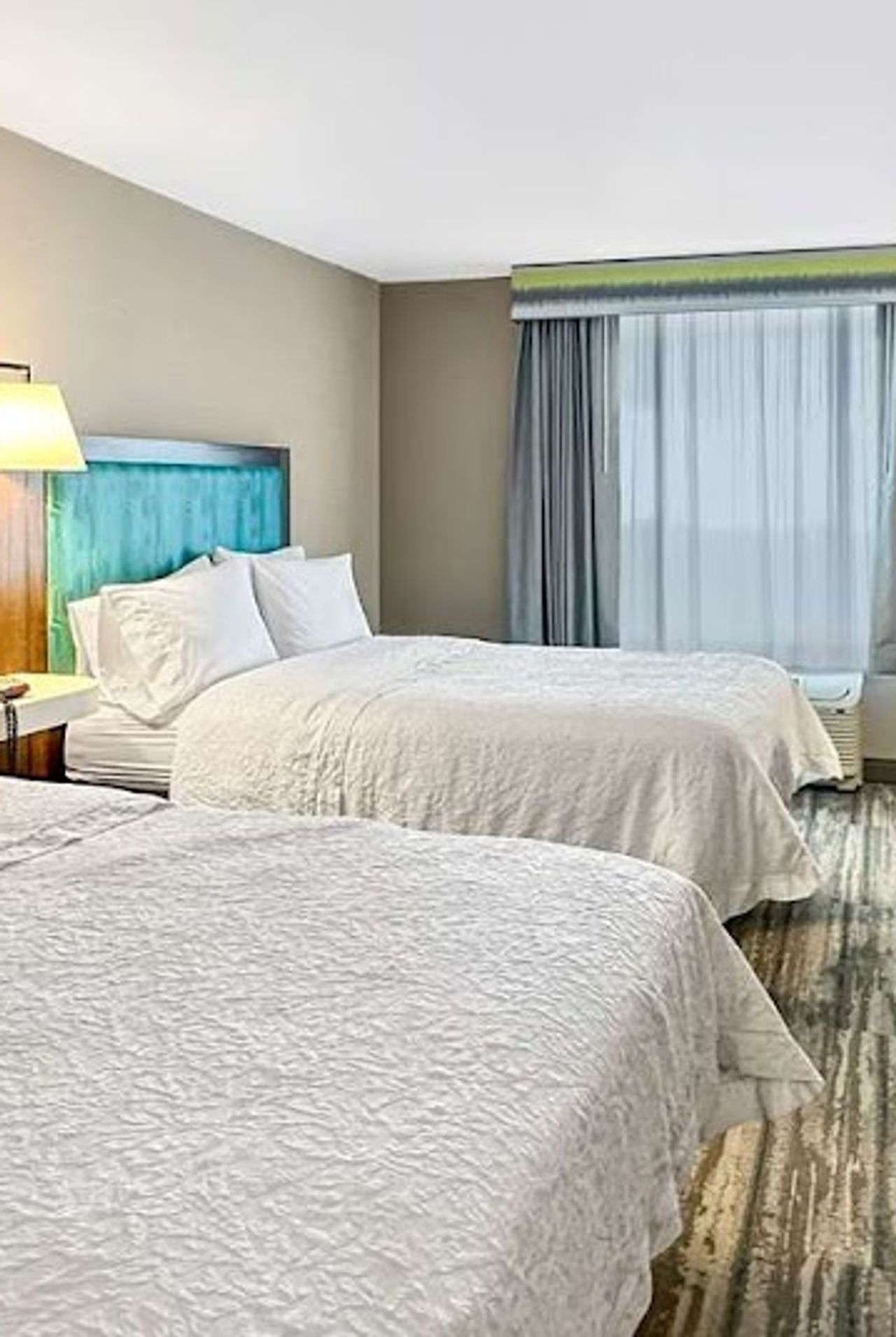 Photo of Hampton Inn & Suites Lathrop