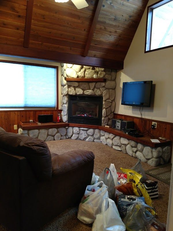 Photo of Almost Paradise Lodging at Mt. Rainier - Woodland Cabin, Living room, Fireplace, Flat TV