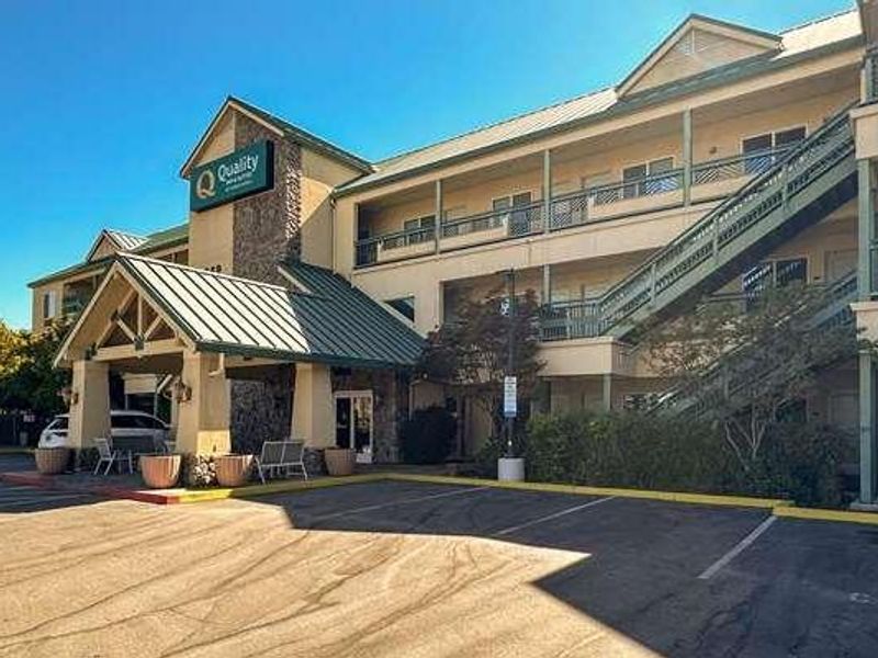 Photo of Quality Inn & Suites Livermore Wine Country