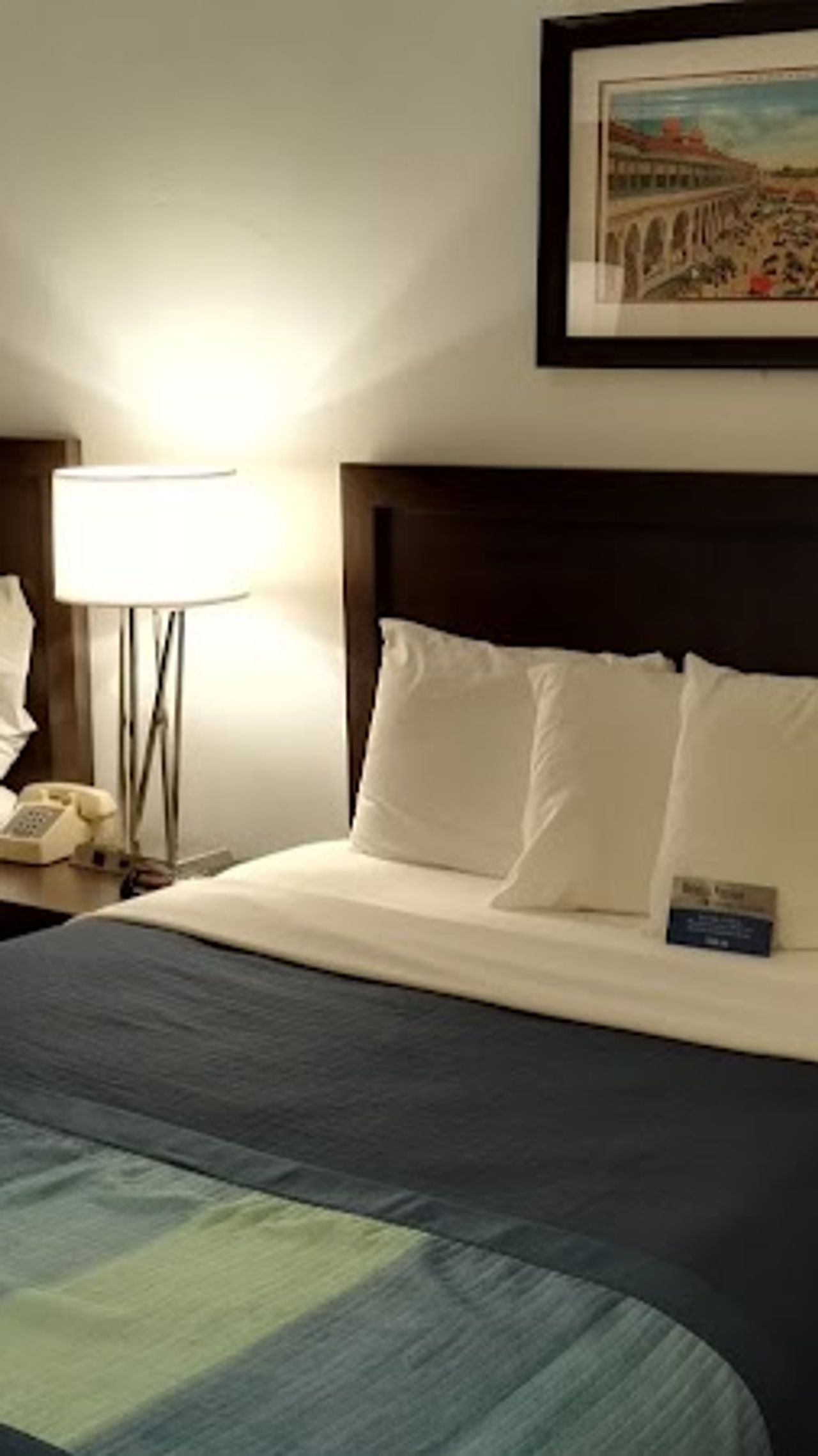 Photo of Continental Inn