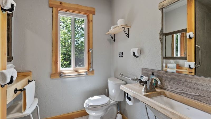 Photo of Lake Village Lodge