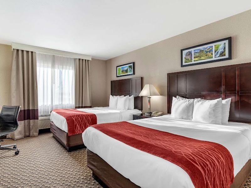 Photo of Comfort Inn Troutdale-Portland East