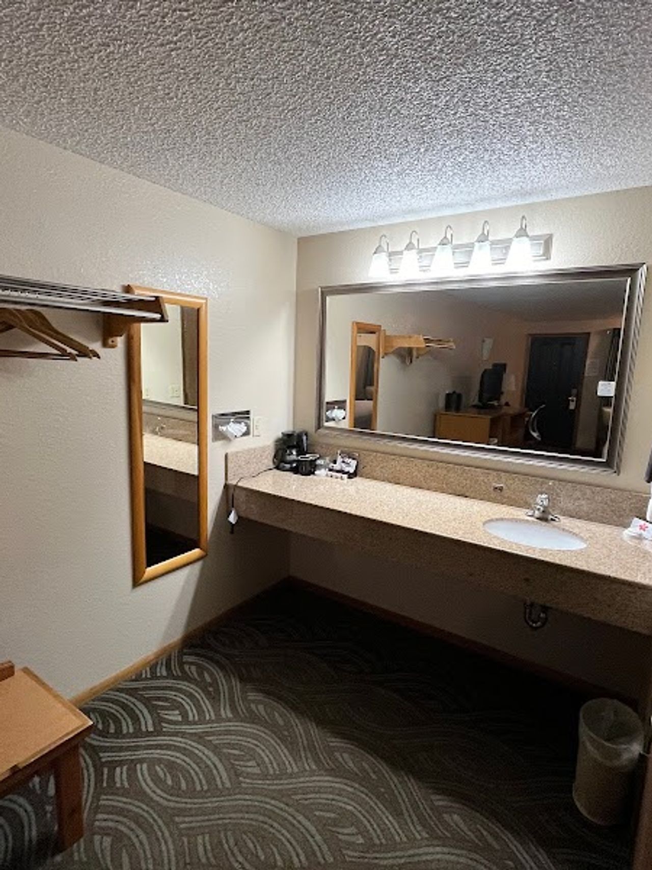 Photo of Super 8 Florence OR (Previously Old Town Inn) - Bathroom