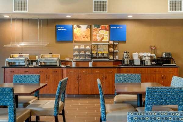 Photo of Comfort Inn & Suites Galt - Lodi North