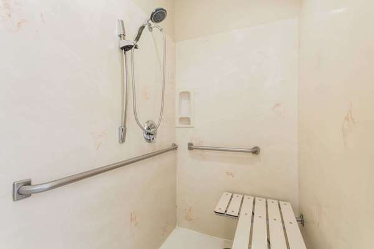 Photo of Baymont by Wyndham Modesto Salida