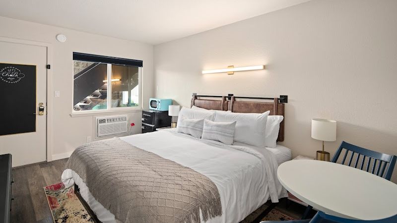 Photo of Hotel McCoy Pullman - Art, Coffee, Beer, Wine