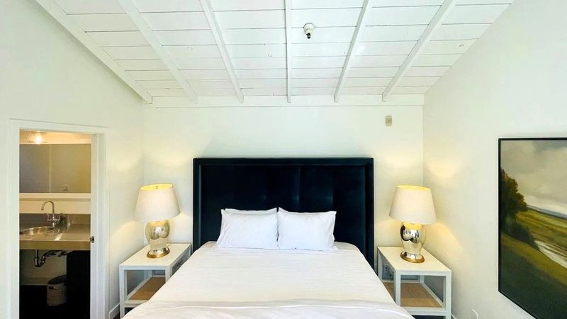 Cottages at Healdsburg - Cottage Persimmon