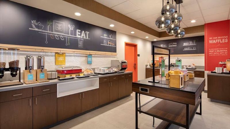 Photo of Hampton Inn Santa Cruz West