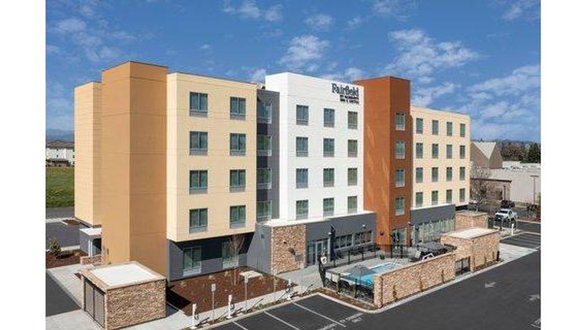 Fairfield Inn & Suites Santa Rosa Rohnert Park