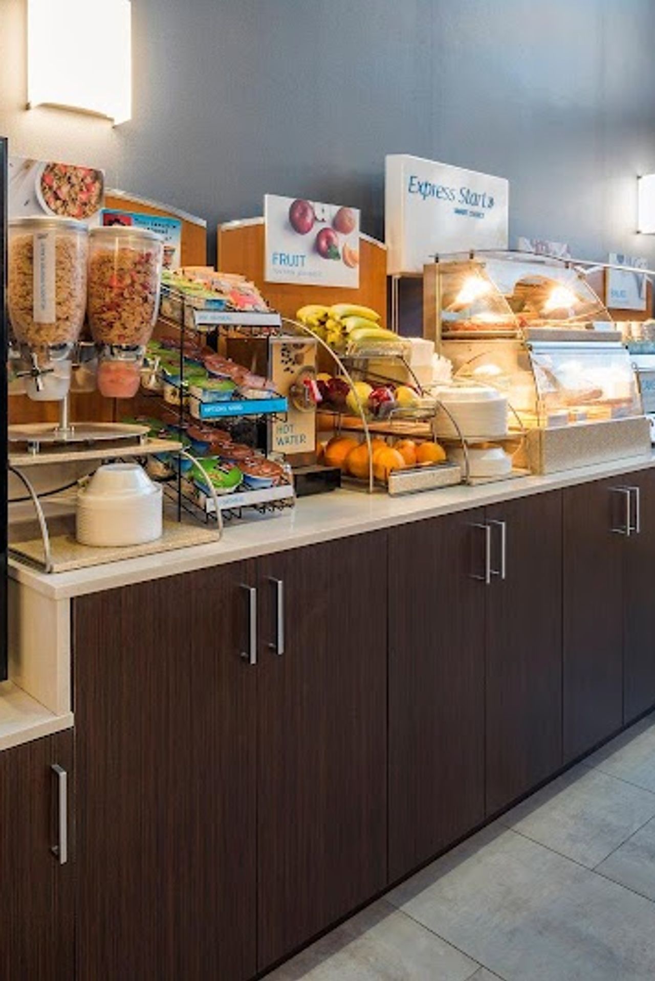 Photo of Holiday Inn Express & Suites Livermore by IHG