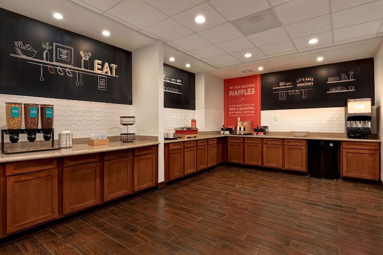 Photo of Hampton Inn & Suites Rohnert Park - Sonoma County