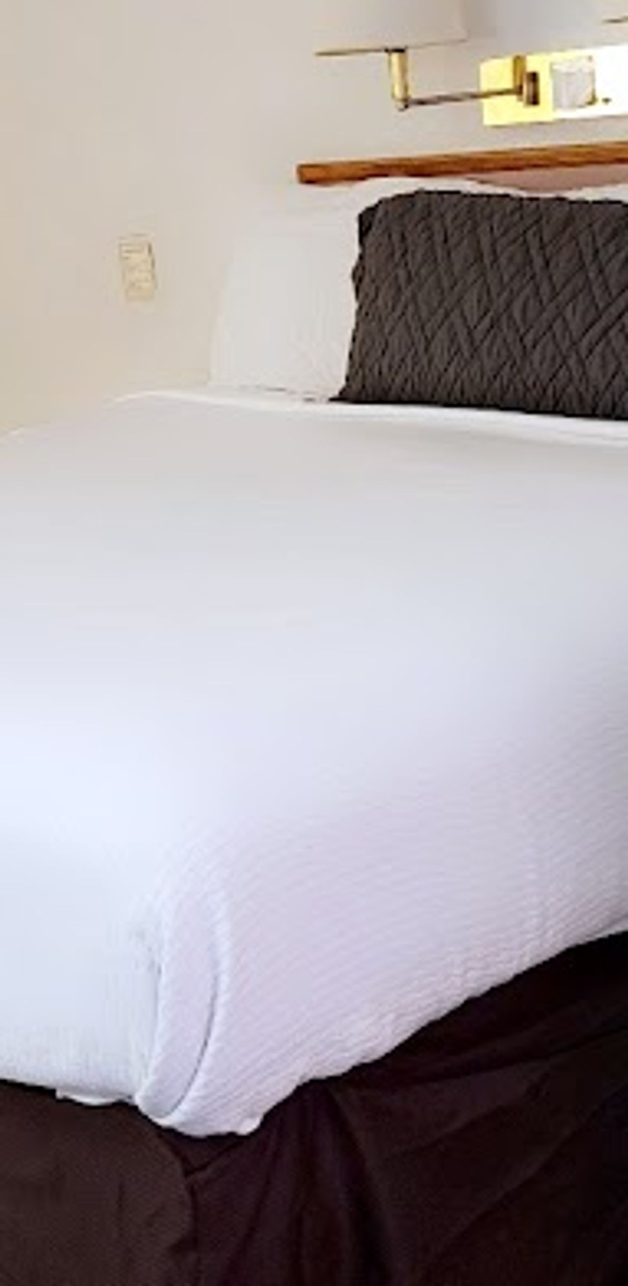 Photo of Harbor Inn