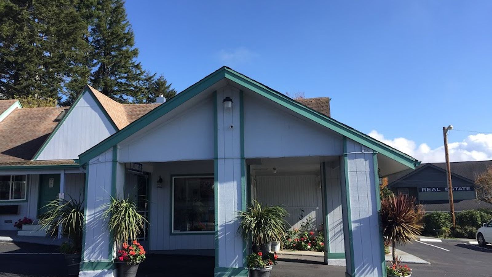 Photo of Westward Inn