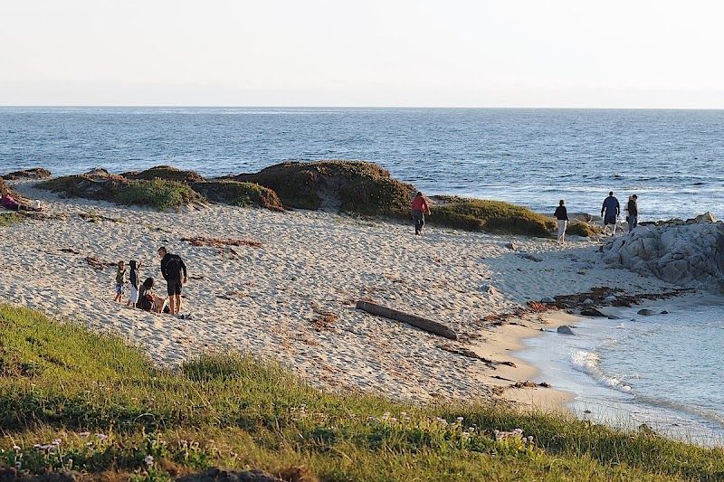 Photo of Sunset Inn - Beach Access to Asilomar State Beach