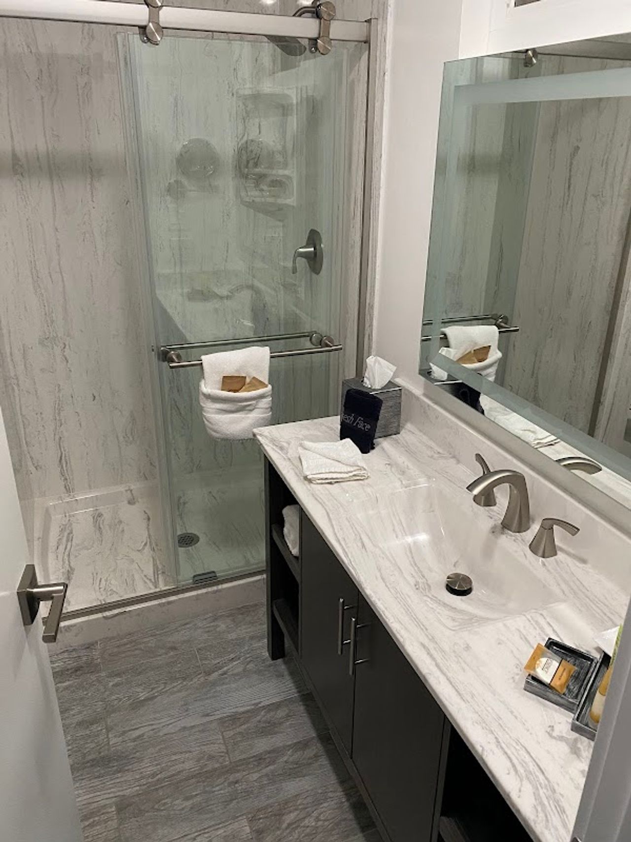 Photo of Harbor View Inn