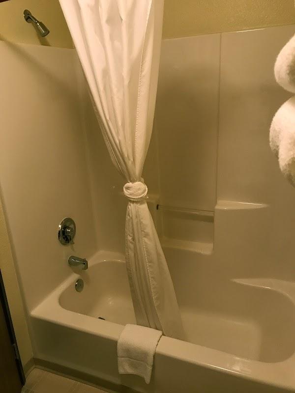 Photo of FairBridge Inn & Suites - Bathroom