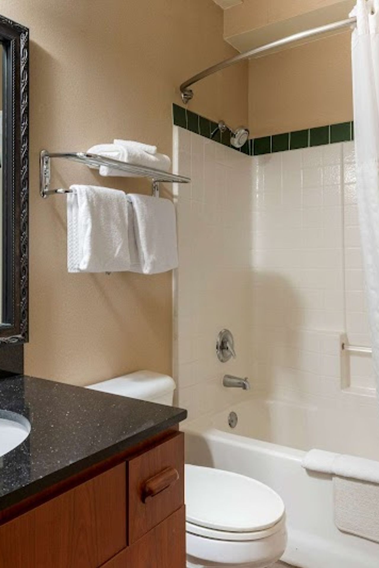 Photo of Comfort Inn & Suites