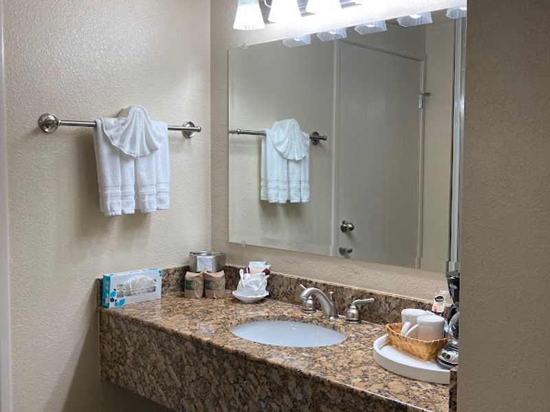 Photo of Governors Inn Hotel Sacramento