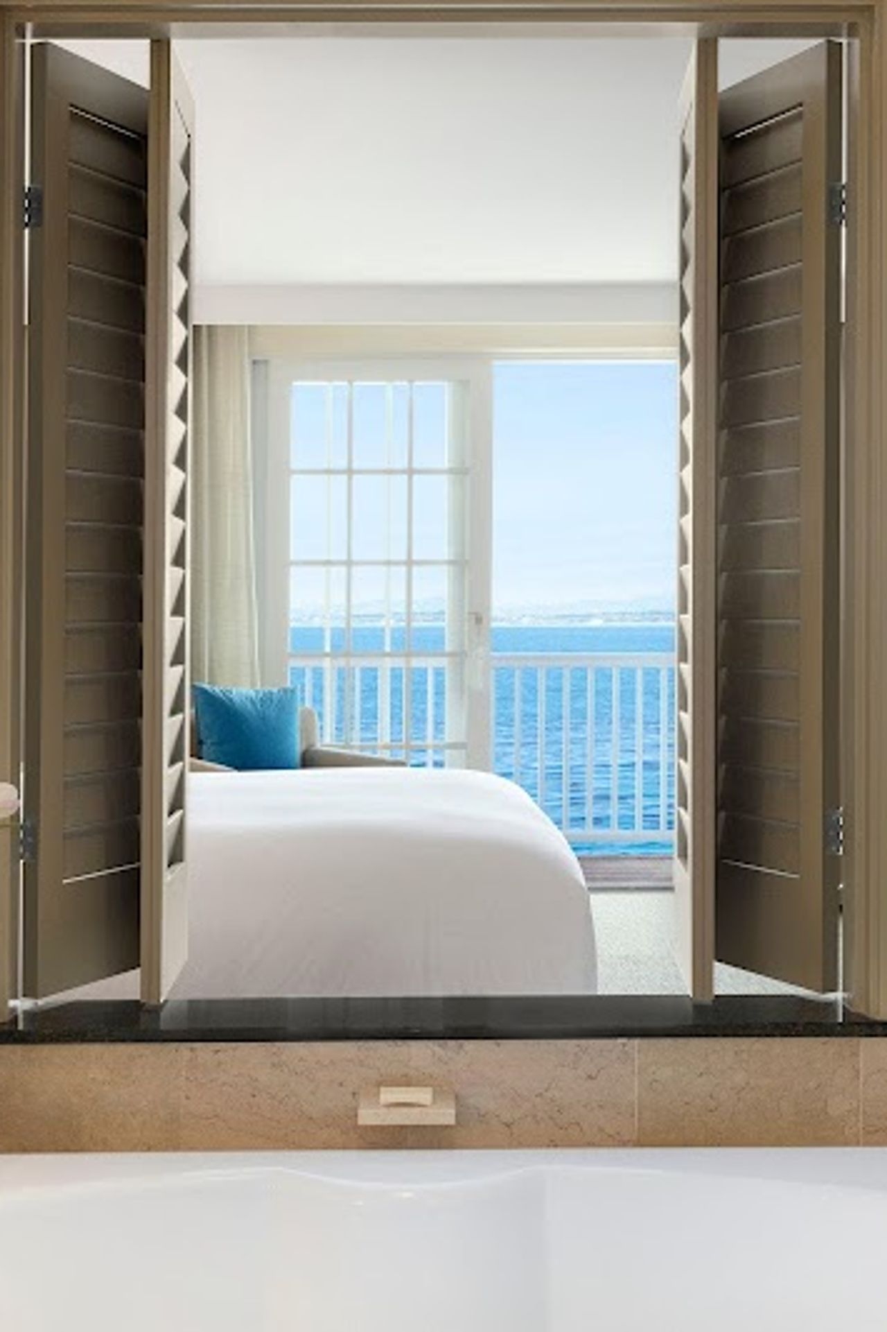 Photo of InterContinental the Clement Monterey by IHG - Suite bathroom with deep soaking tub