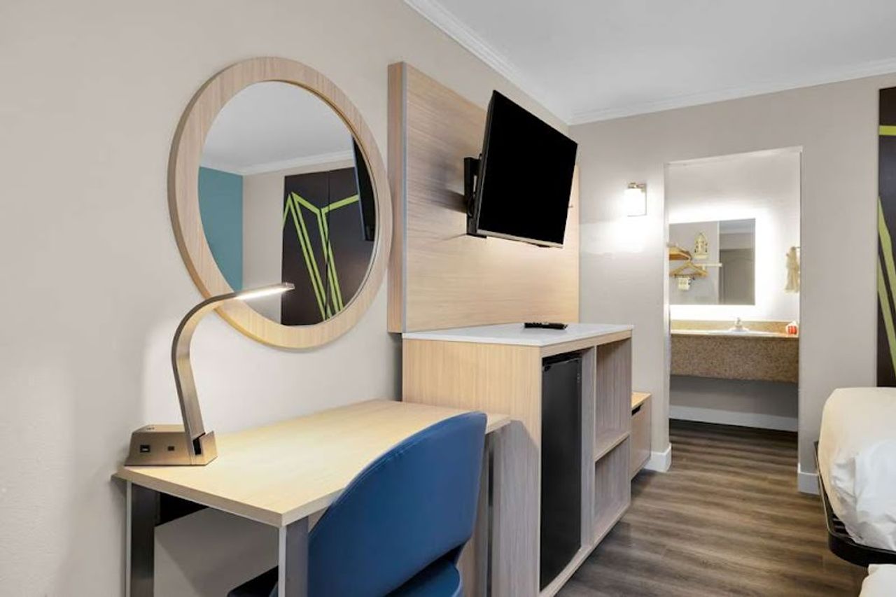 Photo of SureStay by Best Western San Francisco Marina District