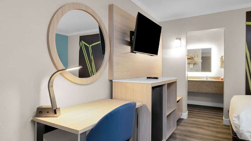 Photo of SureStay by Best Western San Francisco Marina District