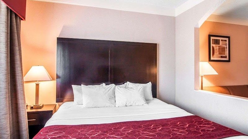 Photo of Comfort Suites