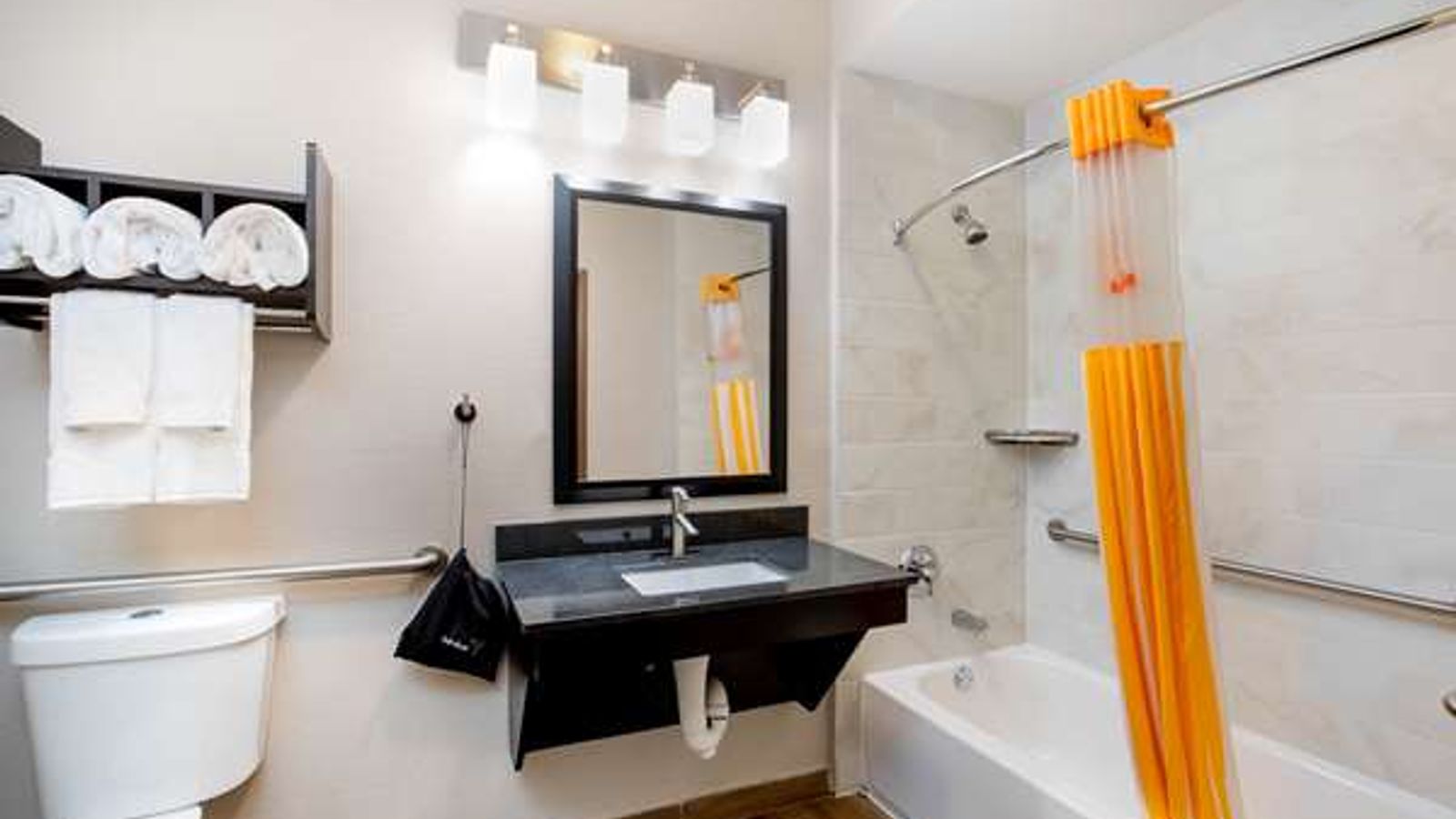 Photo of La Quinta Inn by Wyndham Livermore