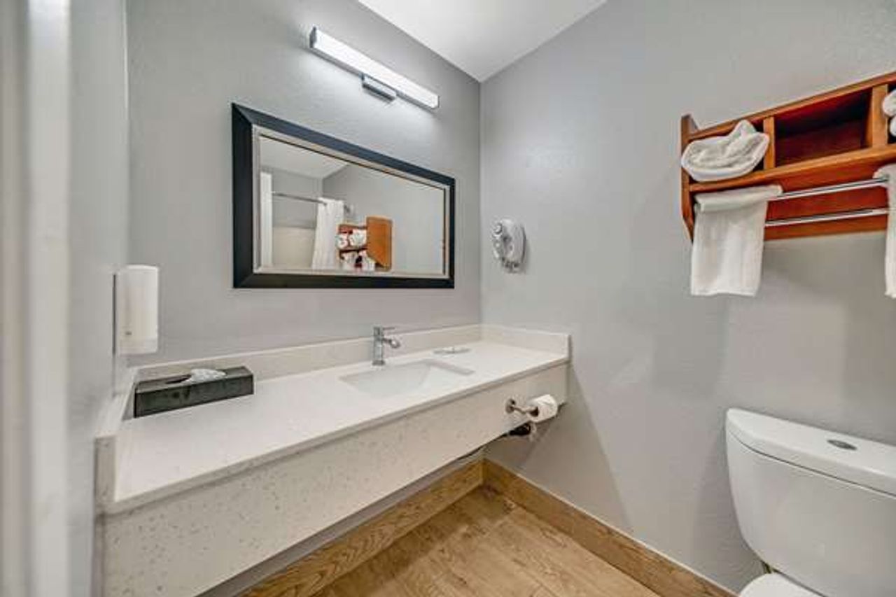 Photo of Quality Inn Santa Cruz Downtown Area