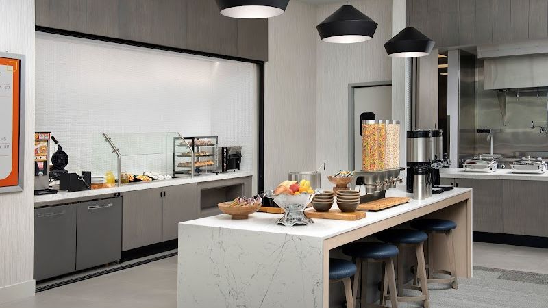 Photo of Hilton Garden Inn San Jose Airport