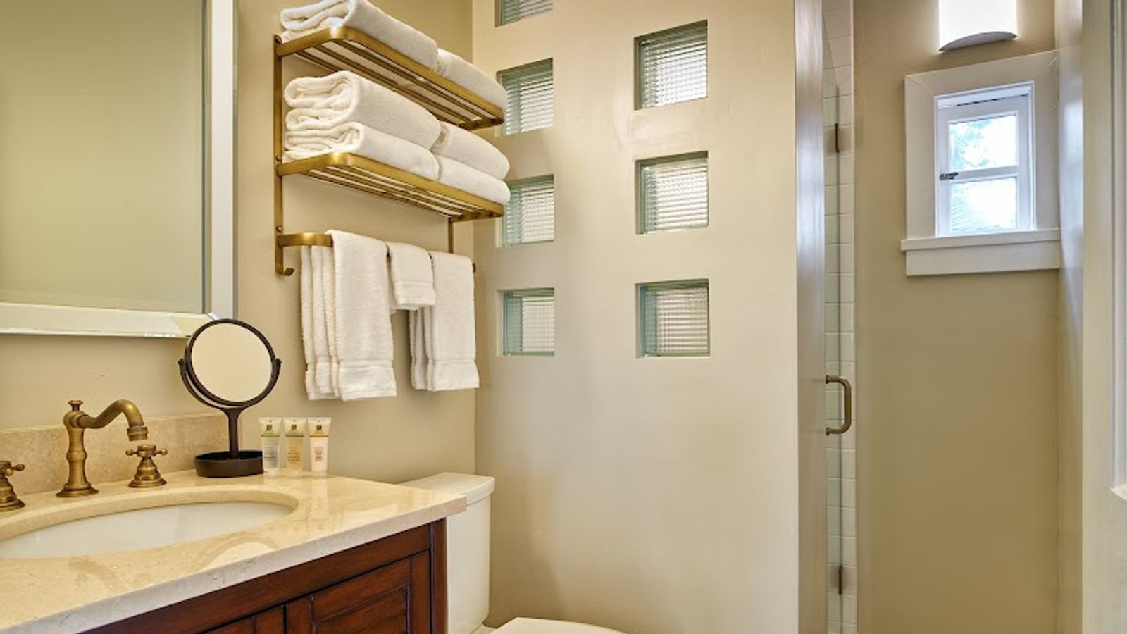 Photo of Napa Valley Railway Inn