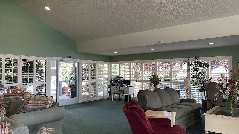 Photo of Lamp Liter Inn