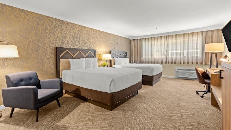 Photo of Best Western Plus Inn at the Vines