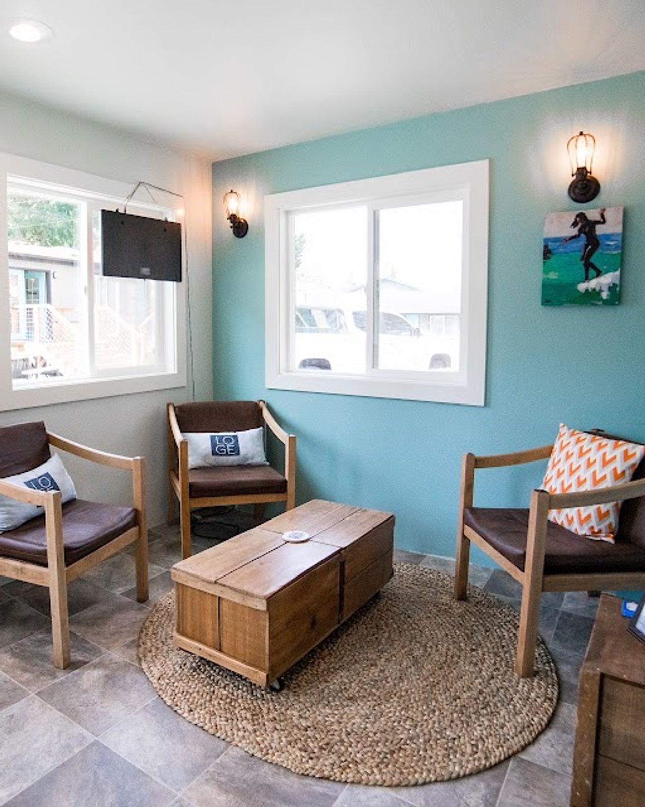Photo of LOGE Westport