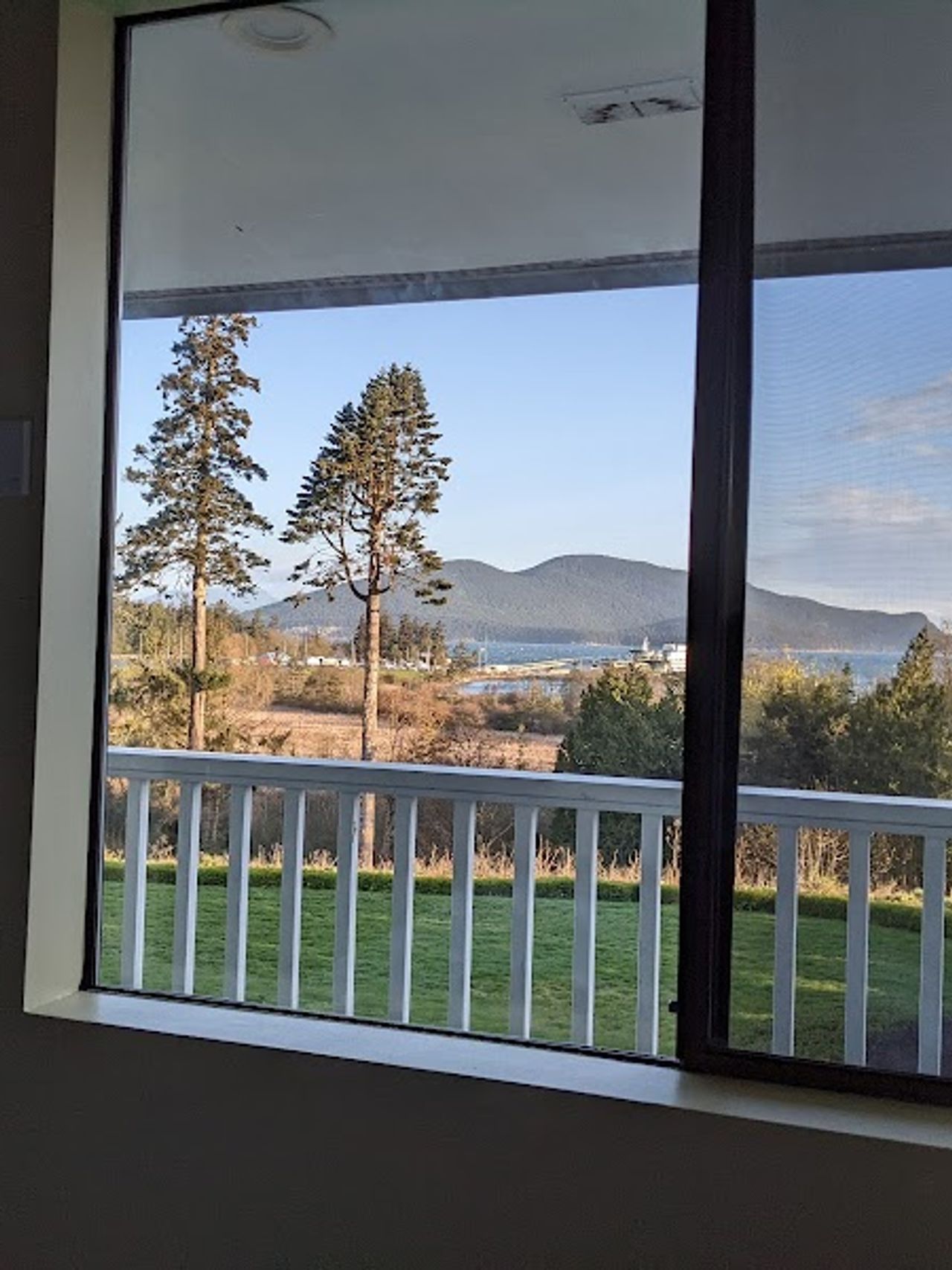 Photo of Ship Harbor Inn