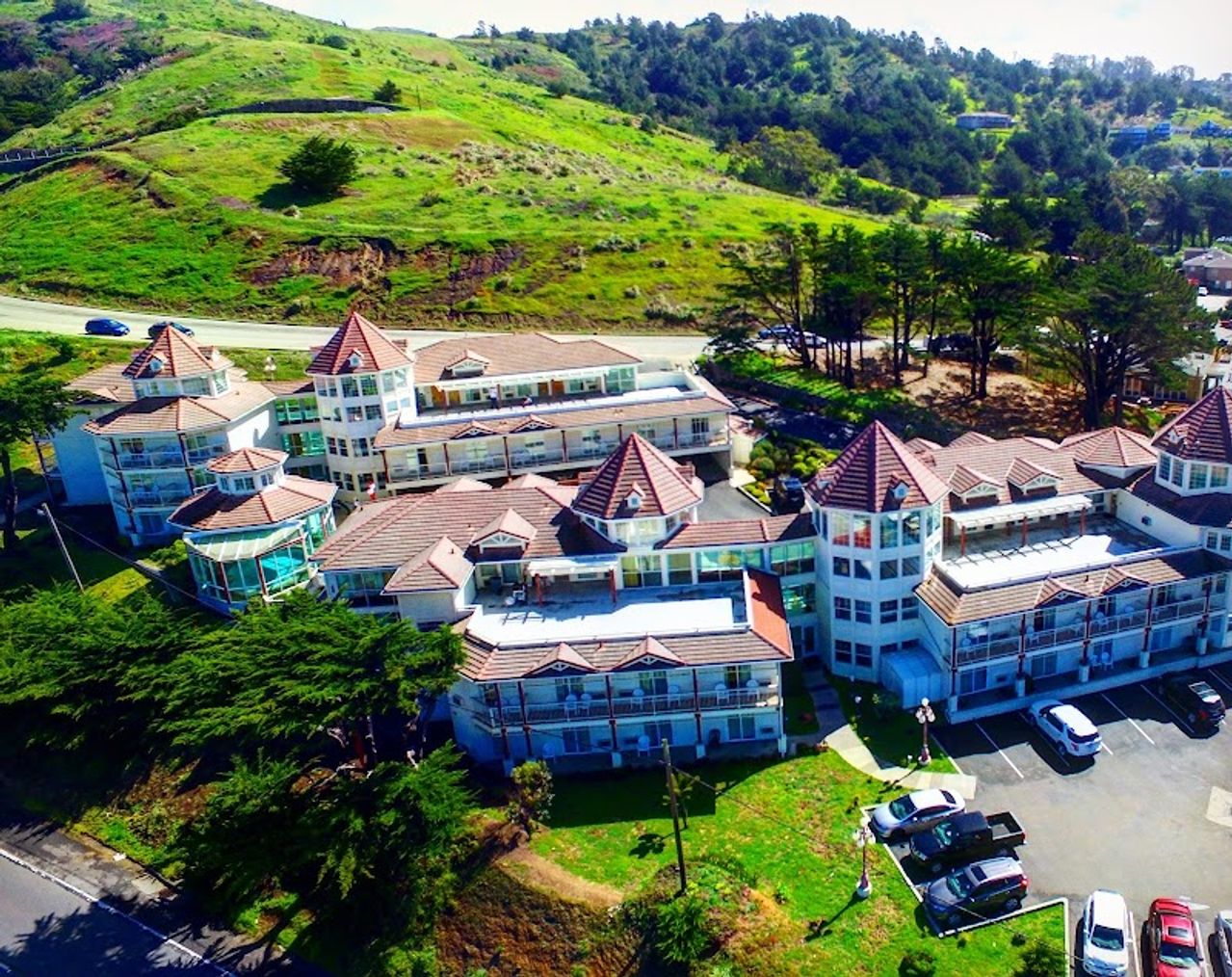 Photo of Pacifica Beach Hotel