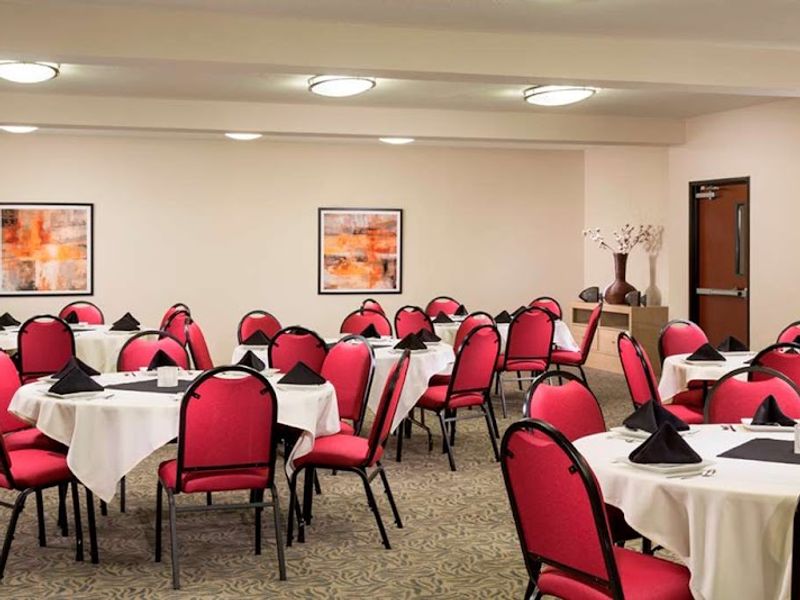 Photo of DoubleTree by Hilton Hotel Vancouver, Washington