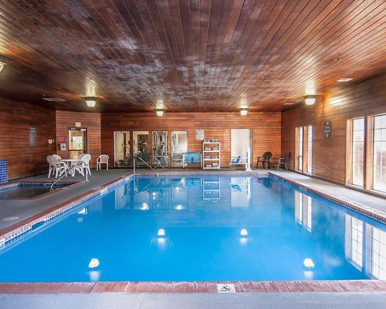 Photo of Comfort Inn & Suites