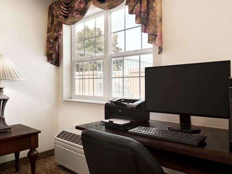 Photo of Microtel Inn & Suites by Wyndham Lodi/North Stockton