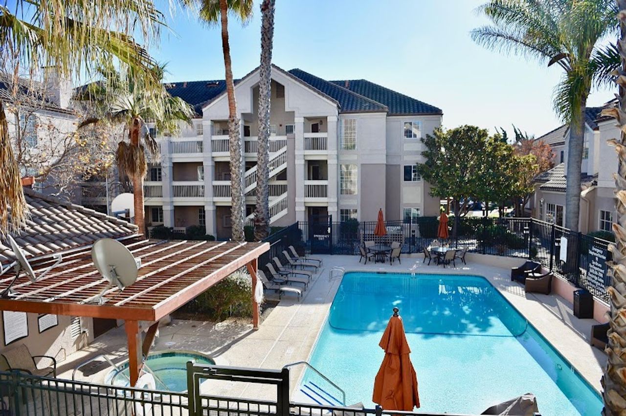 Photo of Sonesta ES Suites San Francisco Airport San Bruno - Pool, sun loungers