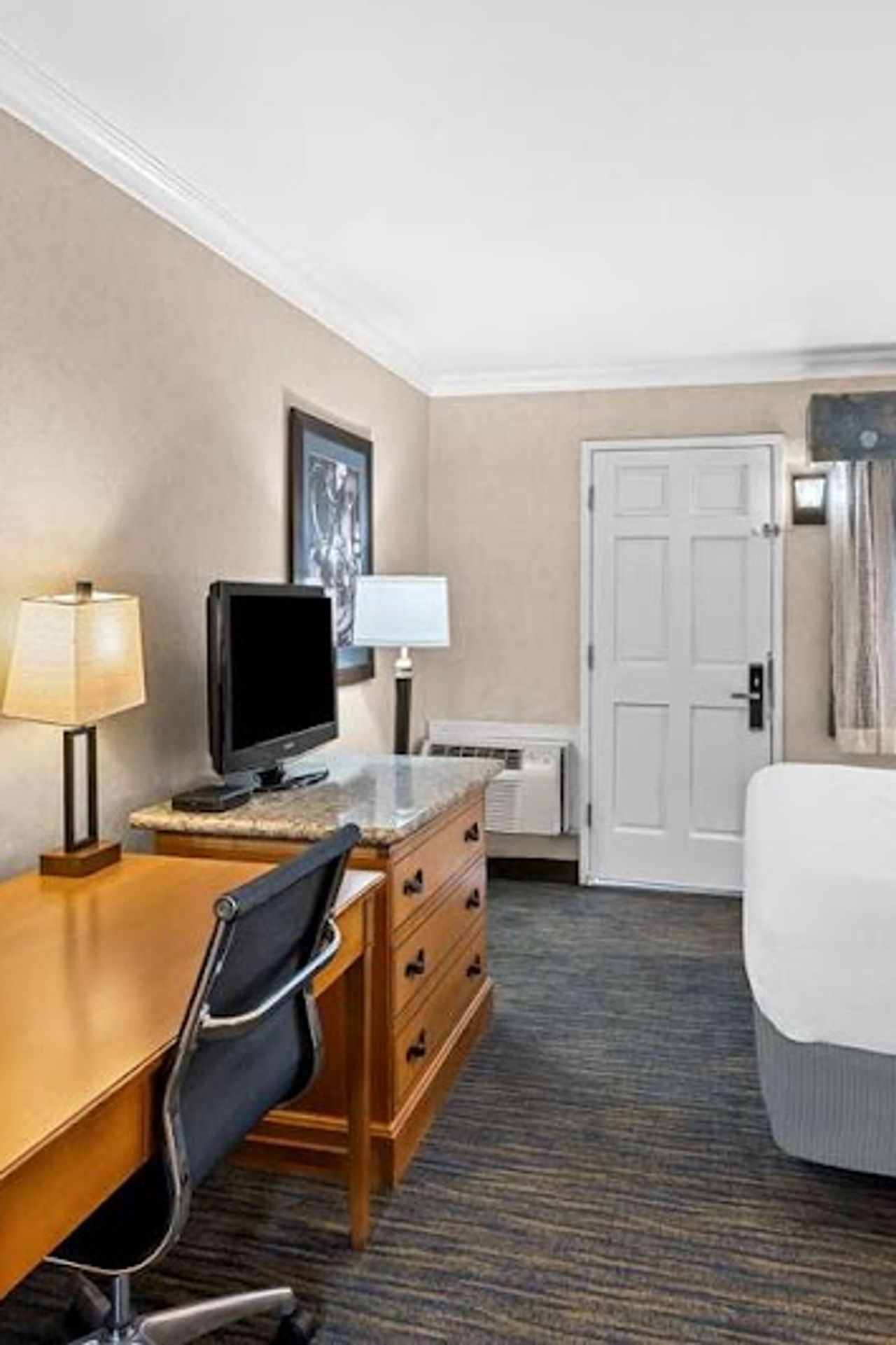 Photo of Best Western University Lodge