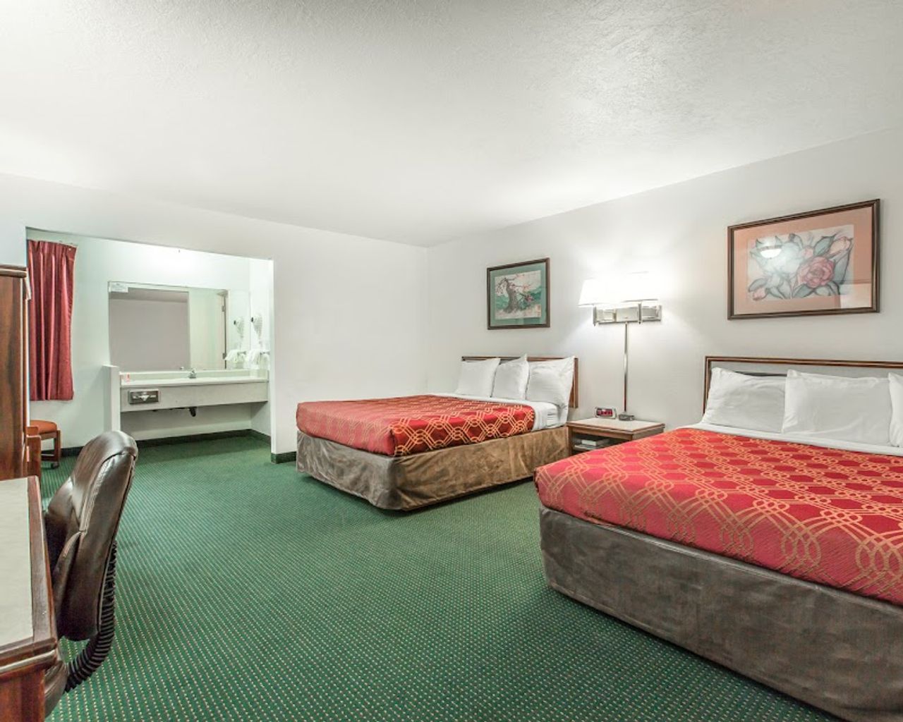 Photo of Econo Lodge