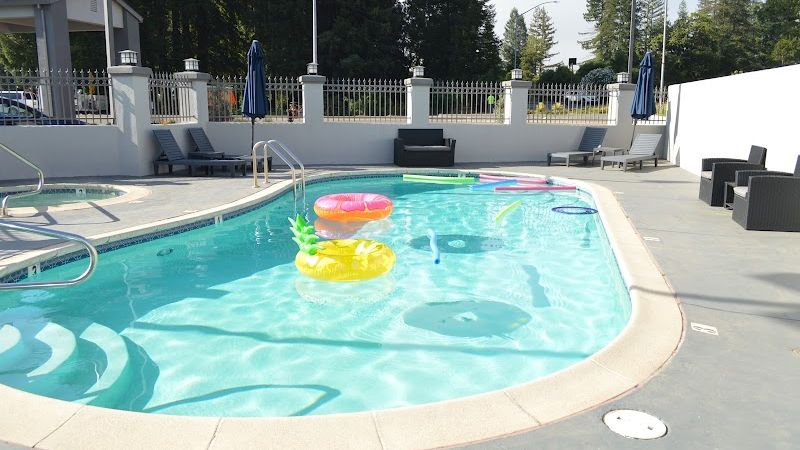 Photo of Fairview Inn & Suites